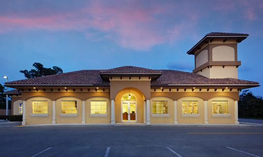 Outside our Ft. Lauderdale eye care clinic